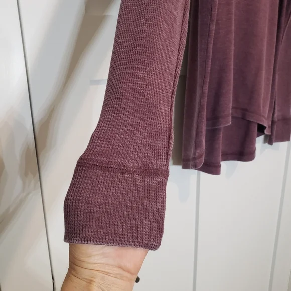 Lucky Brand Pullover Sweat Shirt Hi Low Fading Purple Wine Small Cowl Ne… - Picture 8 of 12